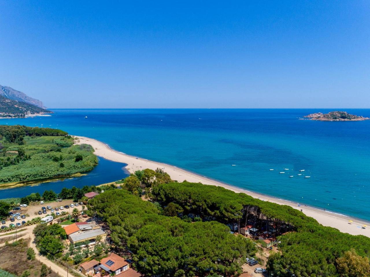 Camping&Village Le Cernie Lotzorai Zewnętrze zdjęcie