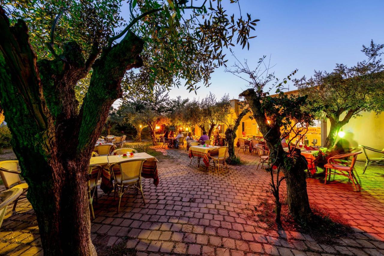 Camping&Village Le Cernie Lotzorai Zewnętrze zdjęcie